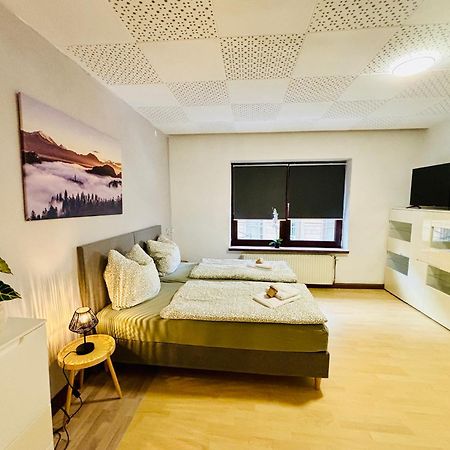 Harmony - Ganzes Appartement 3 Schlafzimmer City Meiningen Ngoại thất bức ảnh
